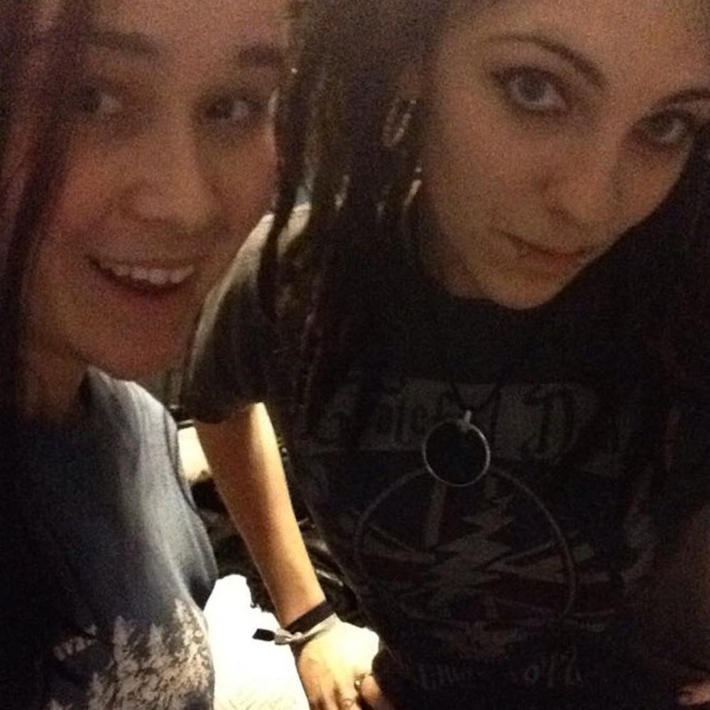 Meet your Posher, Ash